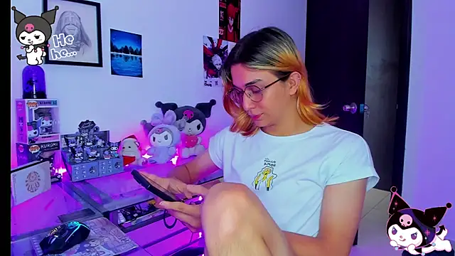 KeitaMoon online show from November 2025 07:58:01 PM