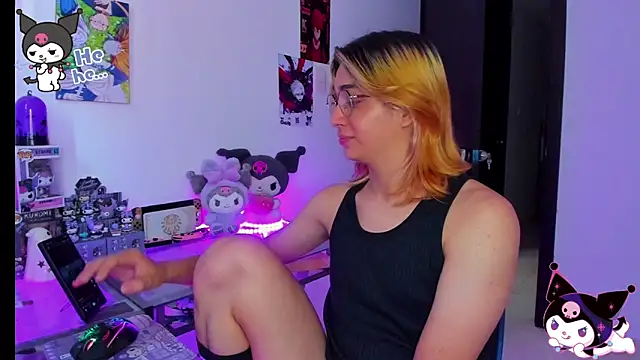 KeitaMoon online show from November 2025 08:01:02 PM