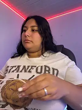 Nicky-222 online show from November 2025 02:04:01 AM