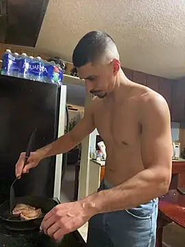 SlimSexxxy69 online show from February 2026 03:06:01 AM