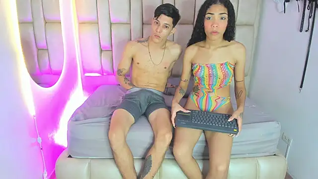 ZafiroAndFlynn online show from April 2026 03:00:02 AM
