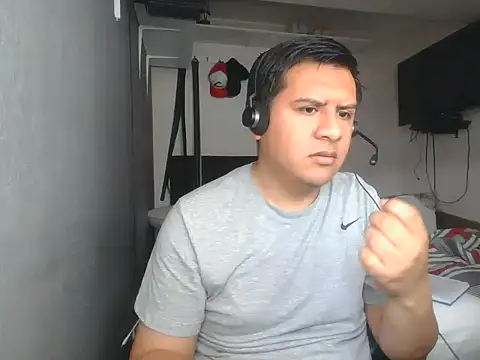 Xxxristiano online show from January 2026 01:18:01 PM