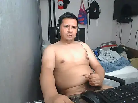 Xxxristiano online show from February 2026 02:48:02 PM