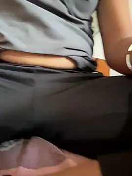 shrasti sexy online show from May 2026 07:06:01 AM