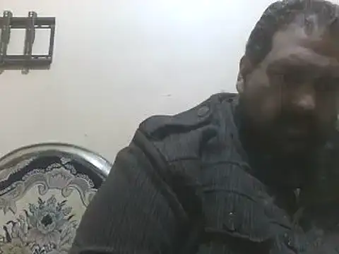 elpoop7305 online show from January 2026 09:30:01 PM