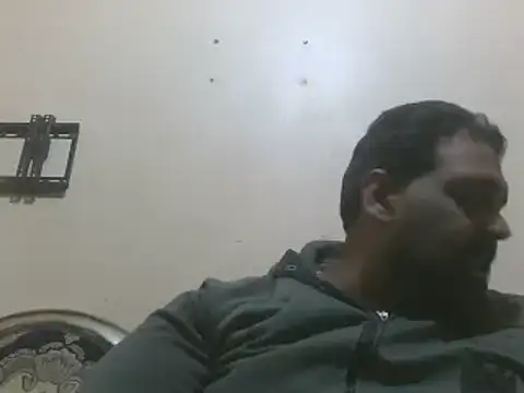 elpoop7305 online show from April 2026 09:15:01 PM