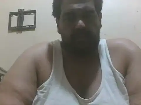 Snapshot of elpoop7305 chatting on July 2026 09:38:02 AM elpoop7305 online show from July 2026 09:38:02 AM