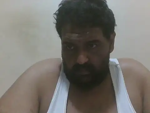 Snapshot of elpoop7305 chatting on July 2026 08:53:01 PM elpoop7305 online show from July 2026 08:53:01 PM