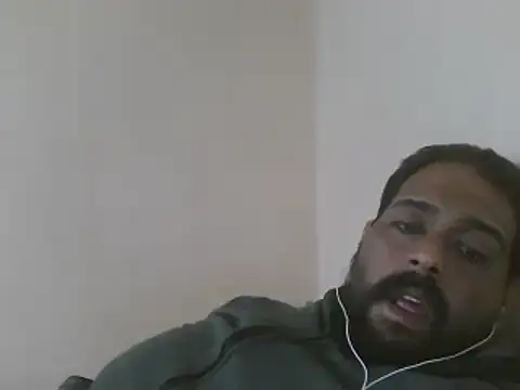 elpoop7305 online show from December 2025 08:22:02 PM