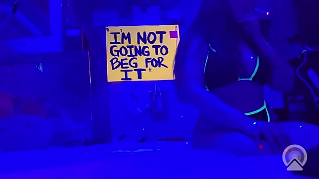 Snapshot of LilStrange4LilChange chatting on April 2026 12:10:02 PM LilStrange4LilChange online show from April 2026 12:10:02 PM