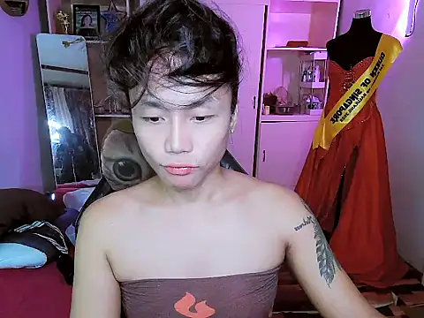 YourNikkieXxx online show from October 2025 11:31:02 AM