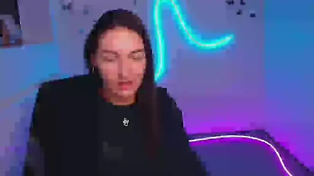 Snapshot of Aurora_Loveu chatting on November 2025 01:21:02 PM Aurora Loveu online show from November 2025 01:21:02 PM