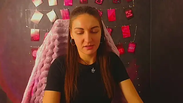 Snapshot of Aurora_Loveu chatting on October 2025 10:08:02 PM Aurora Loveu online show from October 2025 10:08:02 PM