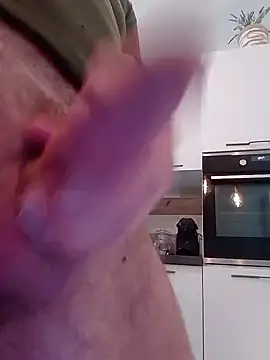 Kladys online show from October 2025 11:42:01 AM