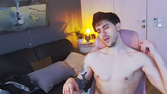 Oscar Miller  online show from March 2026 09:16:02 PM