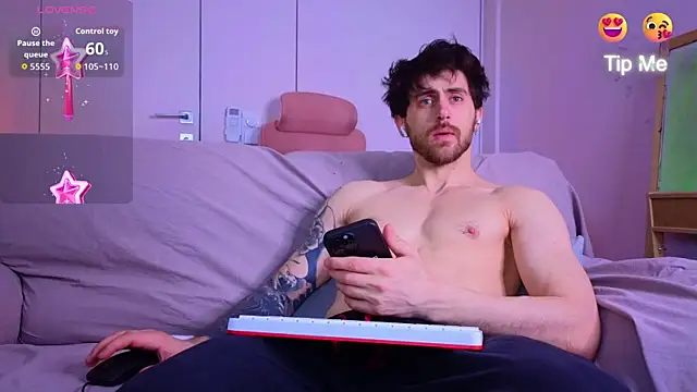 Oscar Miller  online show from April 2026 07:31:02 AM