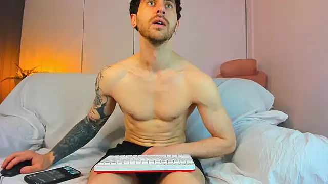 Oscar Miller  online show from April 2026 05:47:01 AM