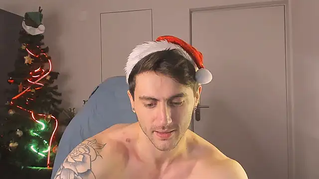 Snapshot of Oscar_Miller_ chatting on December 2025 08:55:01 PM Oscar Miller online show from December 2025 08:55:01 PM