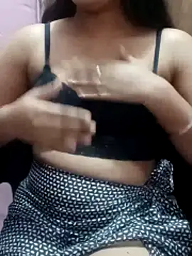 Snapshot of Malikaa-baby5 chatting on November 2025 07:29:02 PM Malikaa-baby5 online show from November 2025 07:29:02 PM