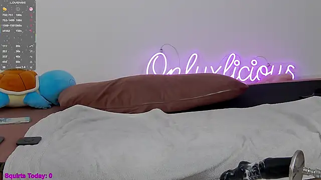 Onlyxlicious sc online show from October 2025 06:31:02 PM