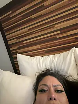 xHelloKitty online show from February 2026 11:15:01 PM