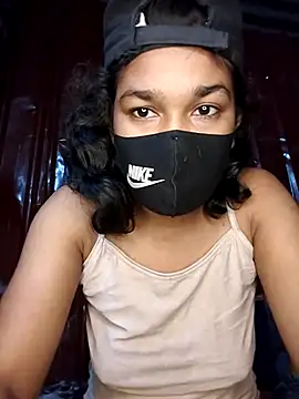 kiron204279 online show from November 2025 12:27:02 AM