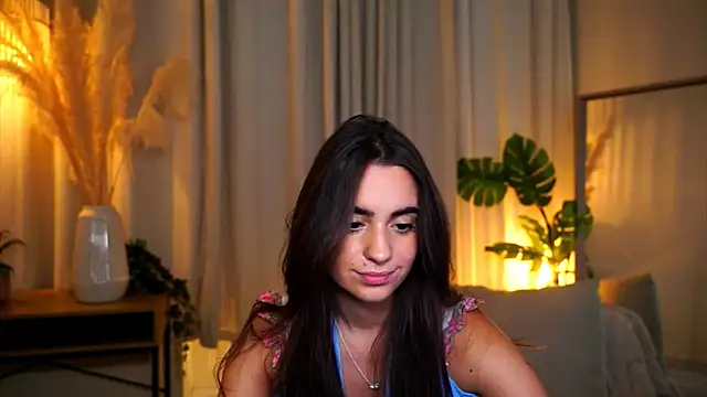 Snapshot of miilky_wayy chatting on September 2025 04:20:02 PM miilky wayy online show from September 2025 04:20:02 PM