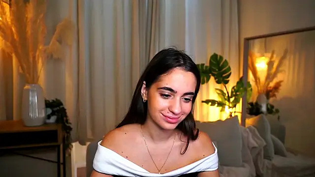 Snapshot of miilky_wayy chatting on September 2025 08:25:01 AM miilky wayy online show from September 2025 08:25:01 AM