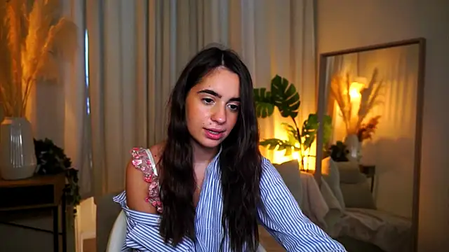 Snapshot of miilky_wayy chatting on September 2025 12:11:02 PM miilky wayy online show from September 2025 12:11:02 PM