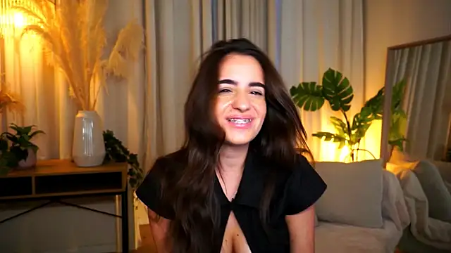 Snapshot of miilky_wayy chatting on September 2025 12:27:01 PM miilky wayy online show from September 2025 12:27:01 PM