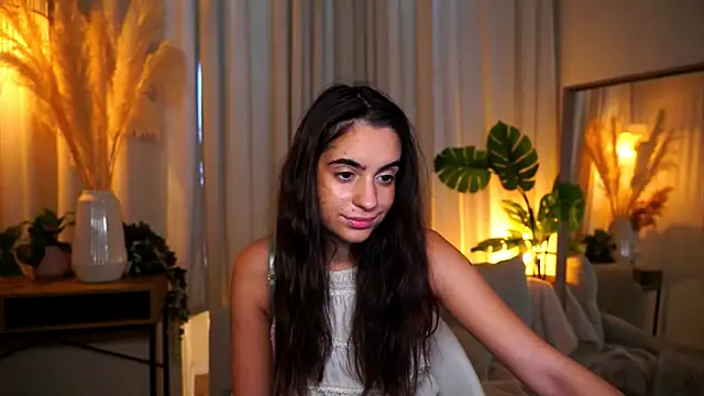 Snapshot of miilky_wayy chatting on September 2025 12:22:01 PM miilky wayy online show from September 2025 12:22:01 PM