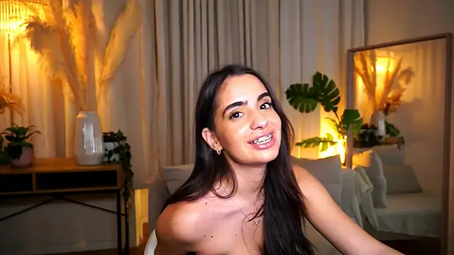 Snapshot of miilky_wayy chatting on October 2025 04:14:01 PM miilky wayy online show from October 2025 04:14:01 PM