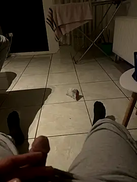 geilheit12 online show from November 2025 02:00:02 AM