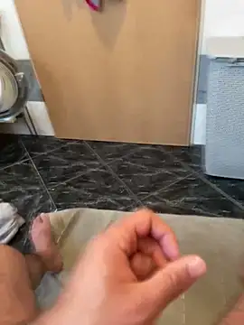 geilheit12 online show from October 2025 03:31:02 PM