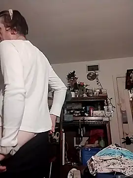 Snapshot of Sissywet chatting on April 2026 02:45:02 AM Sissywet online show from April 2026 02:45:02 AM