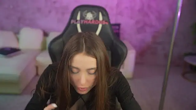 Luna secretgirl online show from March 2026 09:14:02 AM