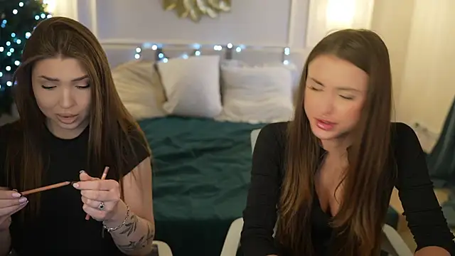 Luna secretgirl online show from December 2025 11:34:02 AM