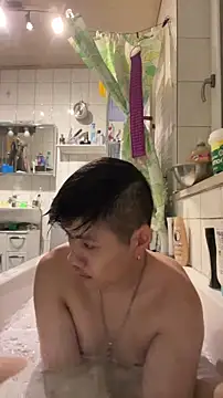 Kingpowerlittel online show from December 2025 04:05:02 PM