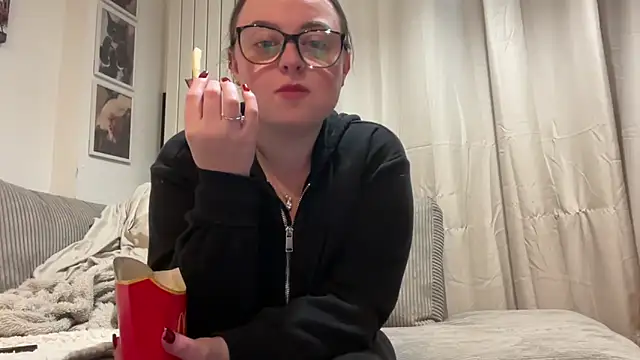 SexySashaxox online show from February 2026 08:52:02 PM