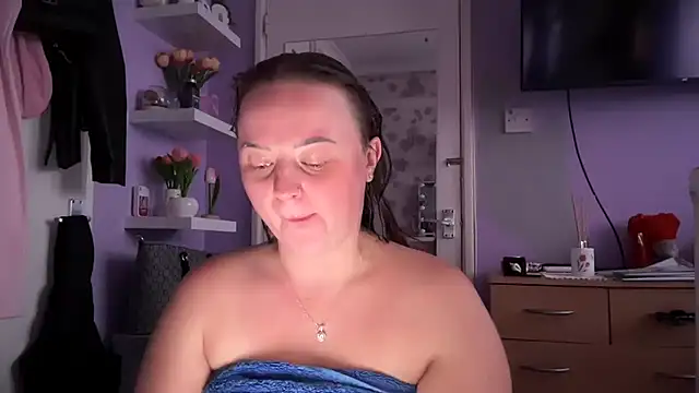 Snapshot of SexySashaxox chatting on June 2026 04:07:02 PM SexySashaxox online show from June 2026 04:07:02 PM