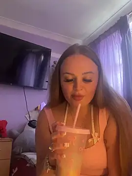 SexySashaxox online show from May 2026 12:36:01 PM