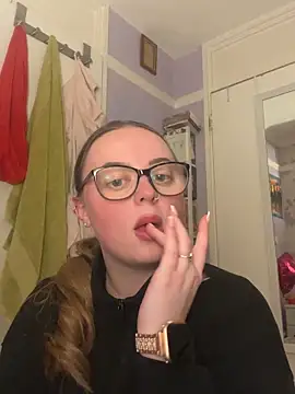 SexySashaxox online show from March 2026 07:19:02 PM