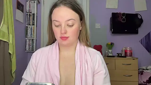 SexySashaxox online show from October 2025 04:18:01 PM