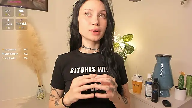 Alice 1n Wonderland  online show from February 2026 11:40:01 AM