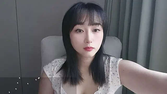 Snapshot of Honeysexy-1 chatting on October 2025 07:38:02 AM Honeysexy-1 online show from October 2025 07:38:02 AM