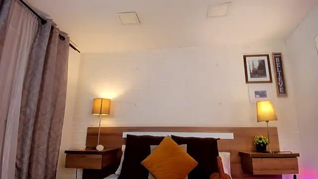 JenniferAuriston online show from February 2026 07:21:02 PM