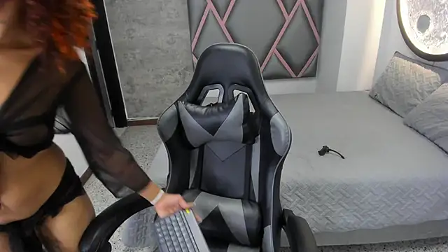 chubby sexy  online show from September 2025 03:38:02 AM