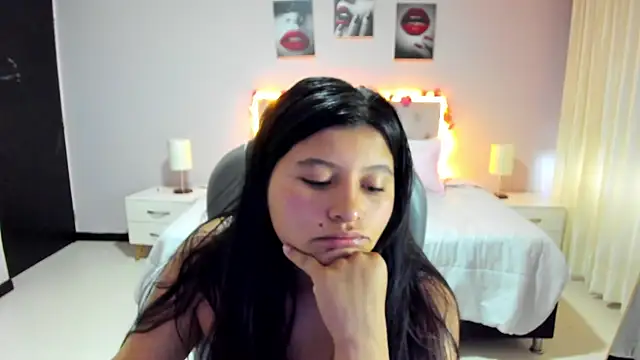 Snapshot of Miss_Cataleya__ chatting on May 2026 11:24:01 AM Miss Cataleya online show from May 2026 11:24:01 AM