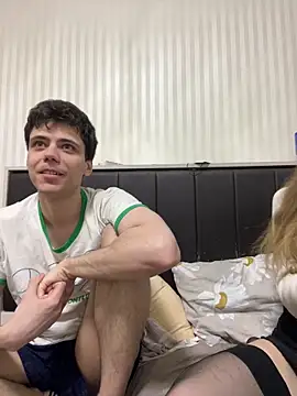 lovburger online show from April 2026 04:14:01 PM