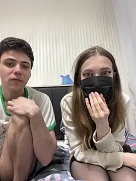 lovburger online show from April 2026 02:51:02 PM